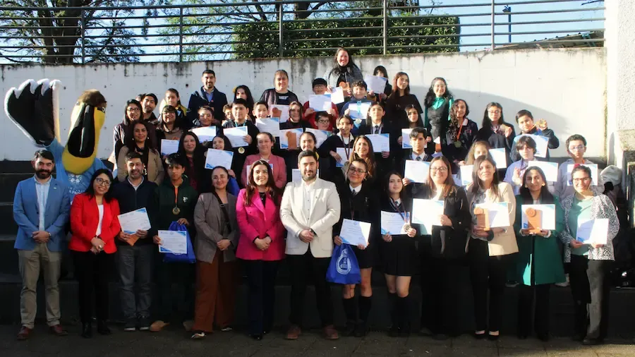 ESTUDIANTES DE LA ARAUCANÍA DESTACAN EN LAS OLIMPIADAS REGIONALES DE…