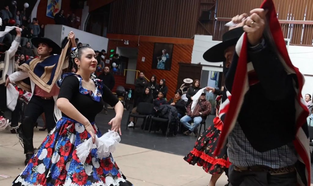 LICEO BICENTENARIO ALEXANDER GRAHAM BELL CELEBRA SUS 120 AÑOS CON…