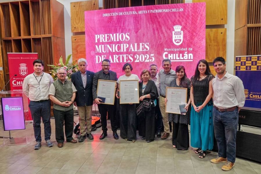 Extienden plazo para postular a Premios Municipales de Arte de…