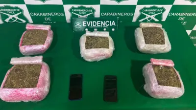 Incautan más de seis kilos de droga a bordo de bus en Cabrero